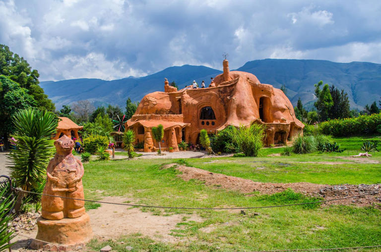 Secretos ancestrales: El uso del barro y el bambú para vencer el calor