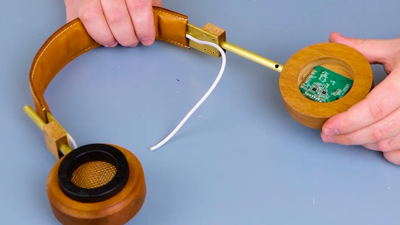 Masterful wooden and leather creations: Headphones, bag, and chair