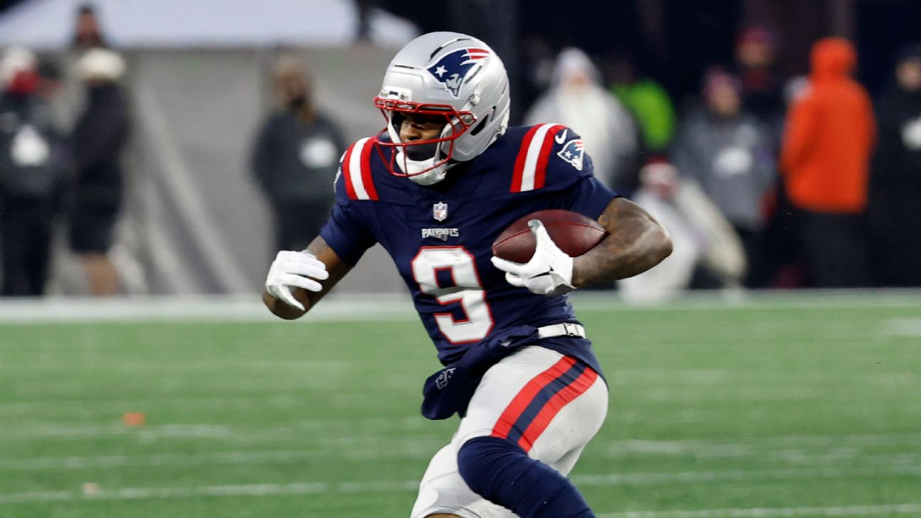 Patriots trade Kayshon Boutte to Texans for Jaylen Reed, pick