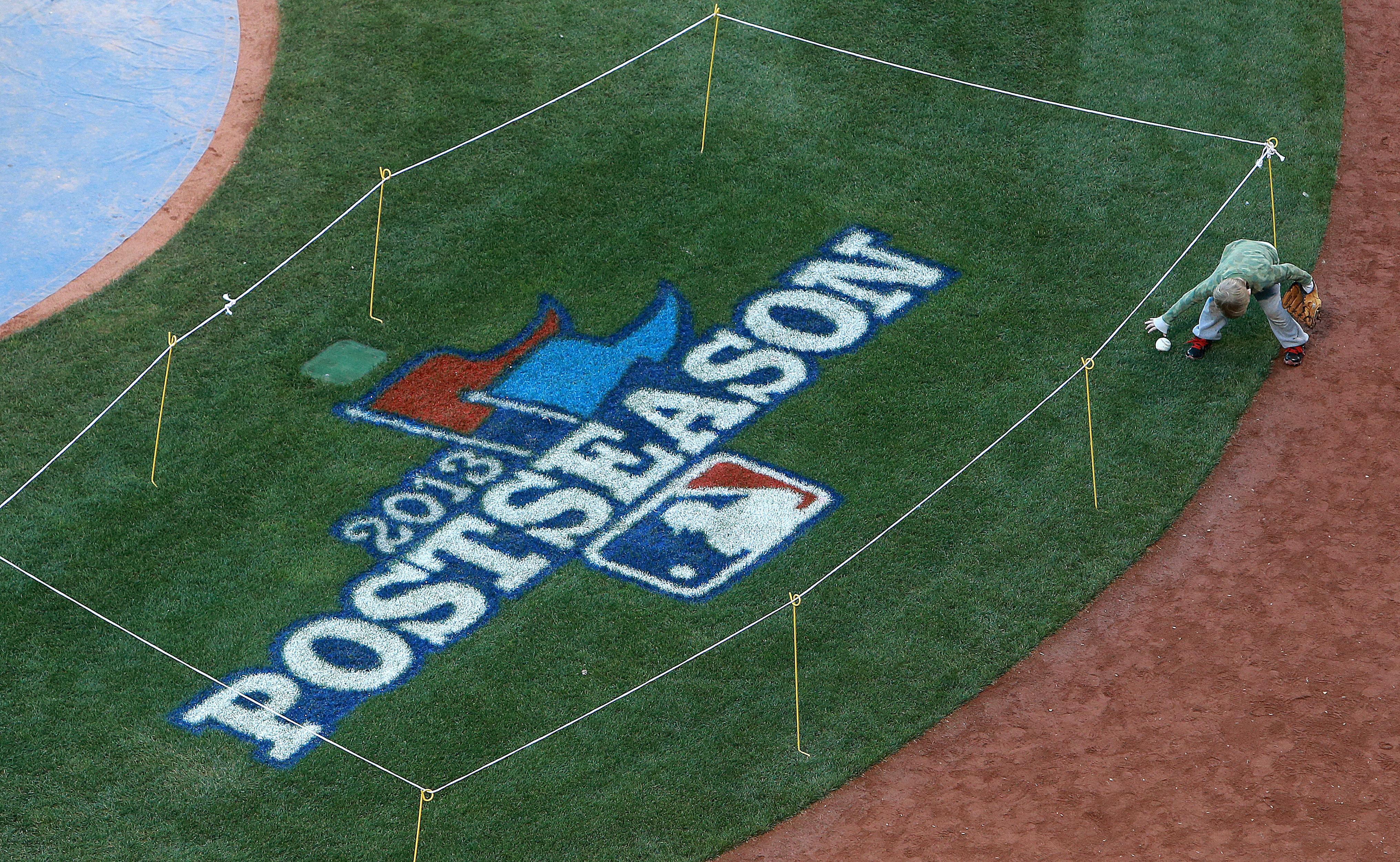 How important is home field advantage in the playoffs for the Red Sox?