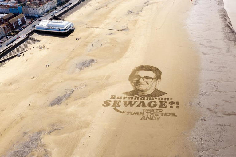 giant-image-of-prime-minister-andy-burnham-appears-on-somerset-beach-in