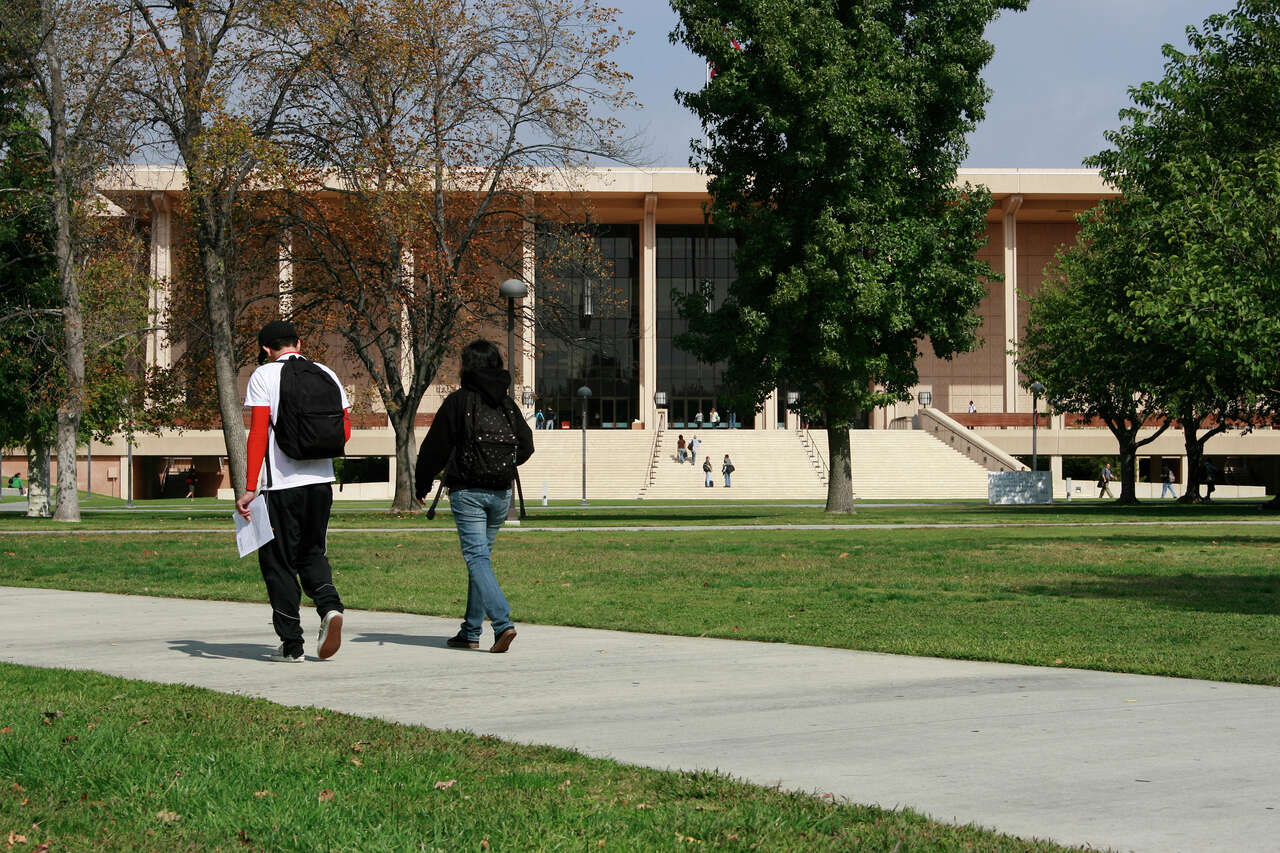 Calif. colleges bought everyone ChatGPT. No one knows what to do with it.