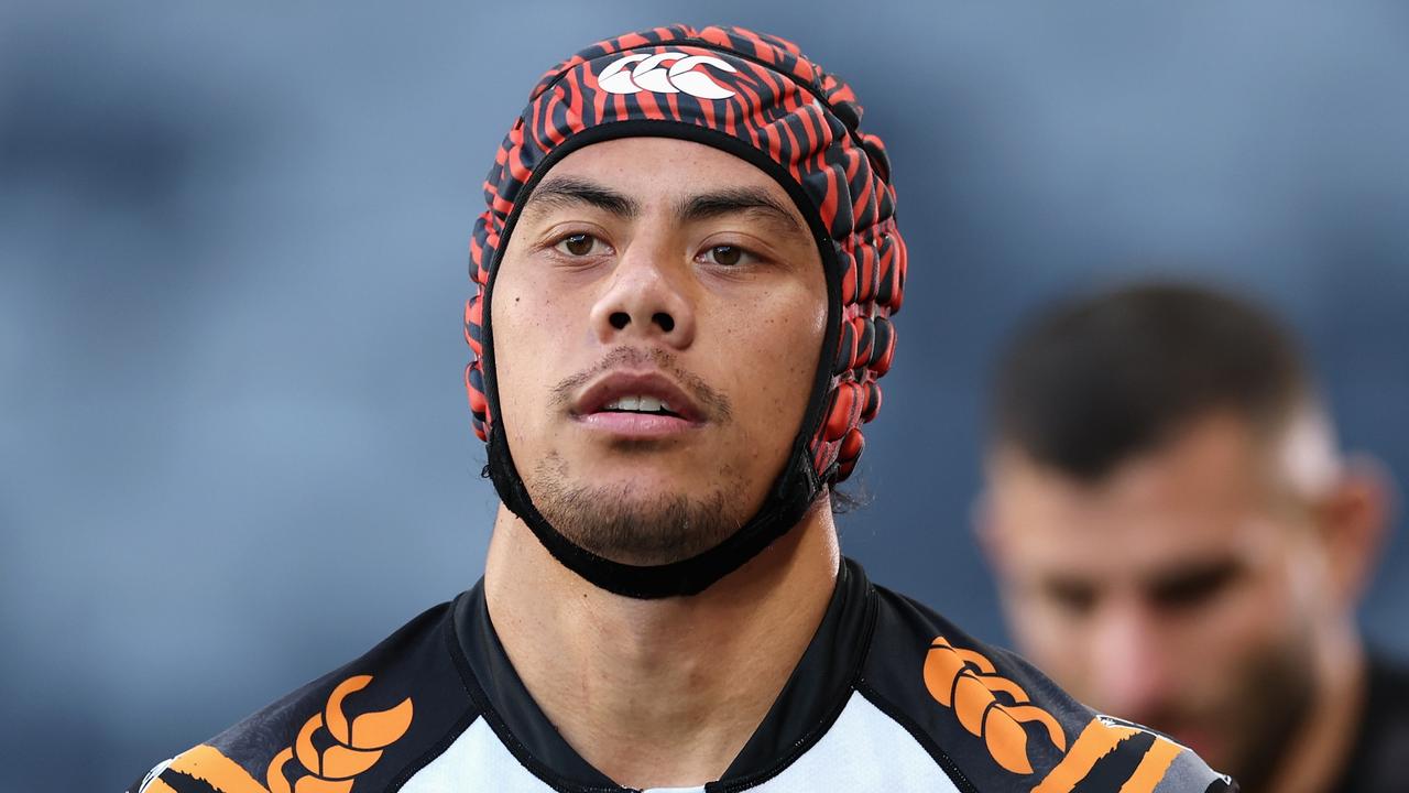 ‘Walk a day in my shoes': Rival's Luai jab as Tigers gun hits back; clubs react to kick-off shift — Daily