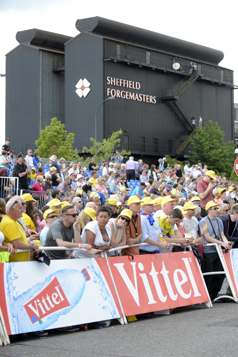 Tour de France organisers aiming to turn Sheffield yellow next summer
