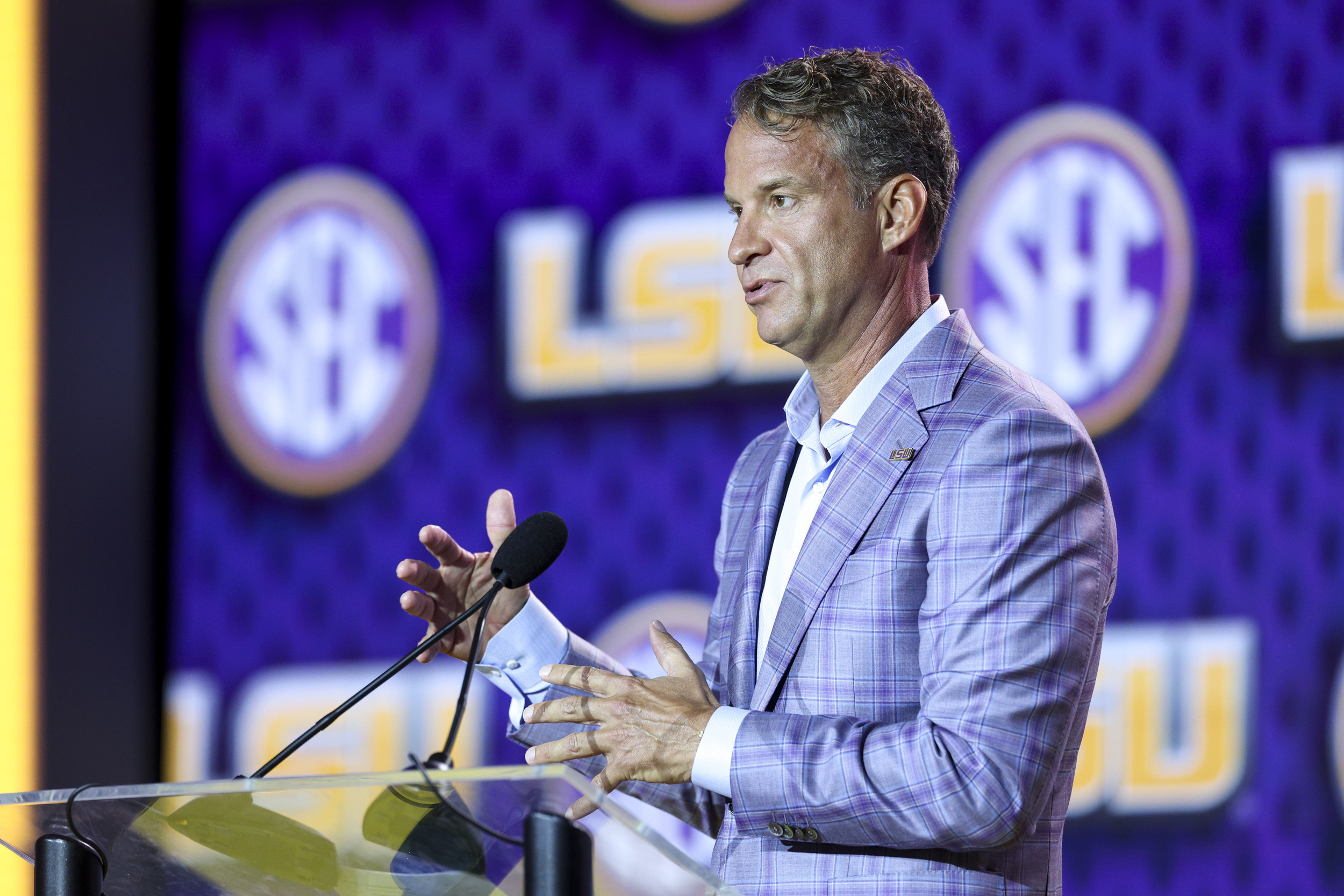 Lane Kiffin, LSU to add former Ole Miss star after NFL try