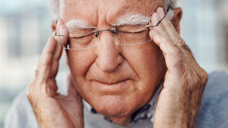 What it means when you have pain in your eyebrows