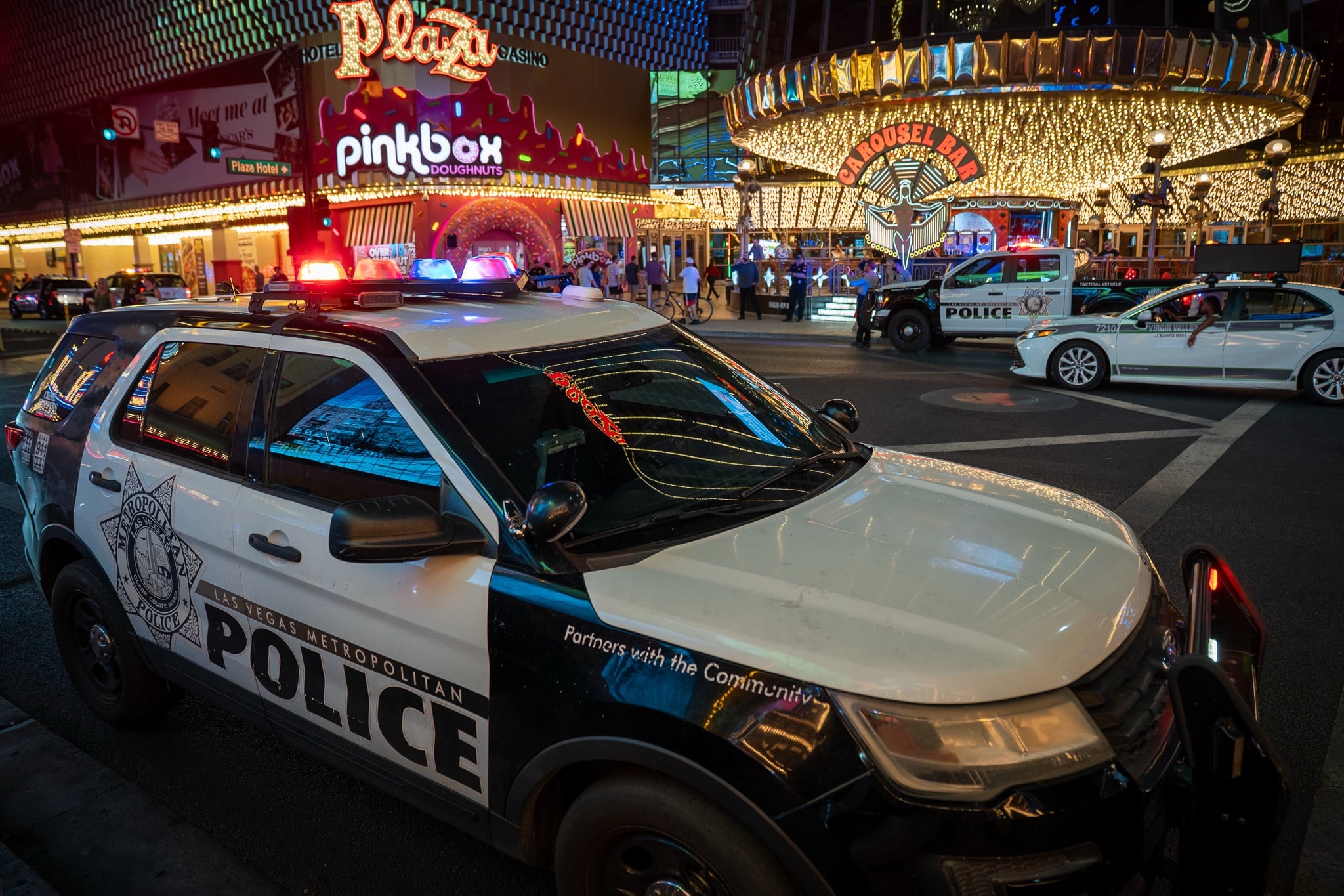 Daughters find parents dead in east Las Vegas murder-suicide, police say