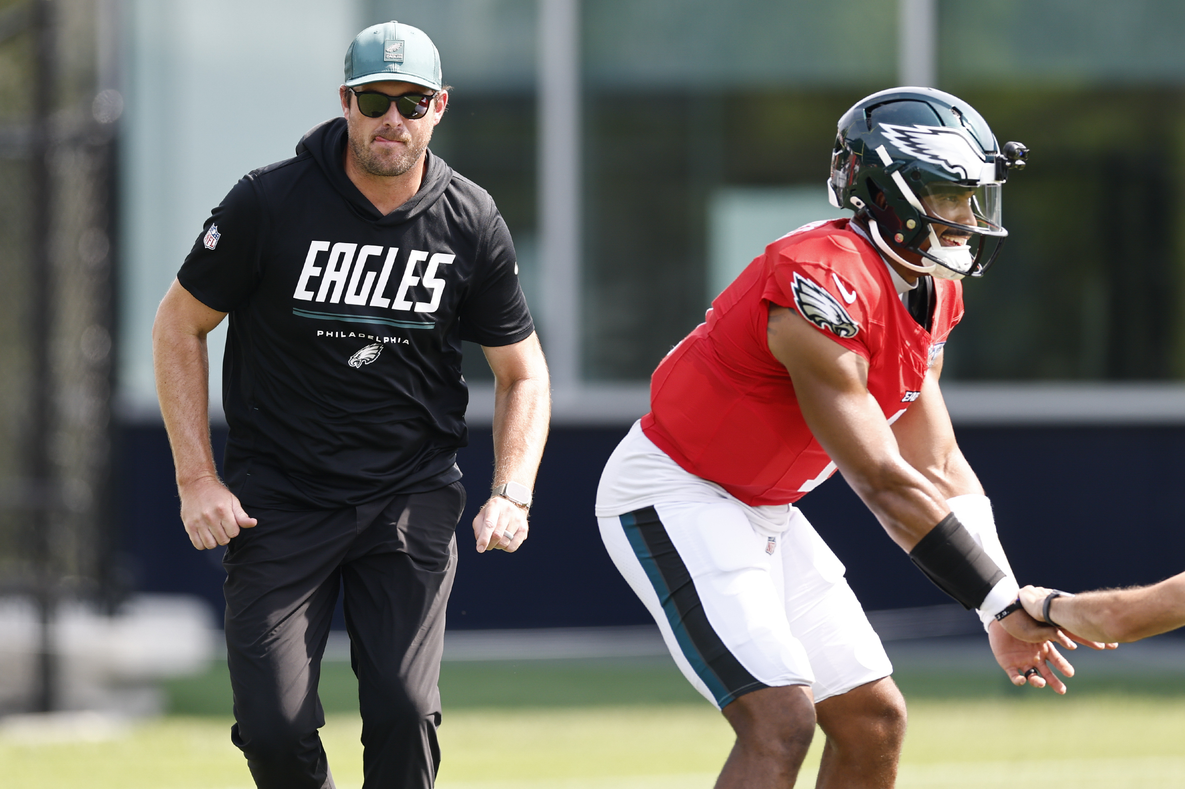 What changed for Eagles offensive coordinator Sean Mannion after an ugly preseason debut? 'Execution'