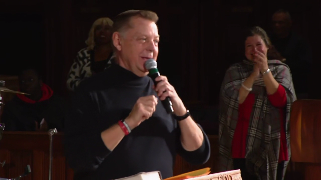 Father Michael Pfleger reinstated at St. Sabina after being cleared of sexual abuse allegation