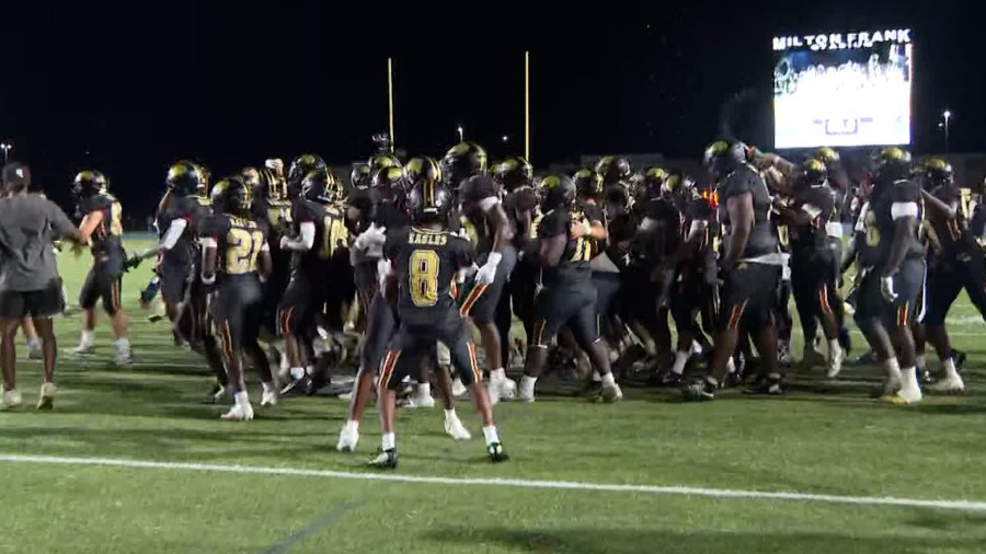 'No greater feeling': Columbia Eagles snap 101-game losing streak