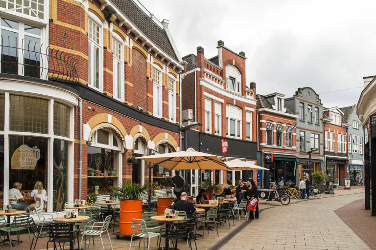 fahrt-nicht-nach-amsterdam-deutsche-r-t-zu-dieser-holland-stadt-an