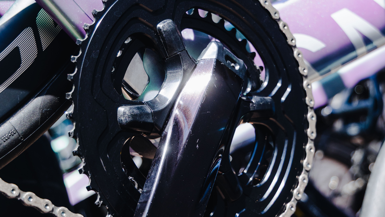 Vuelta a España tech: Prototype Dura-Ace and custom bikes spotted