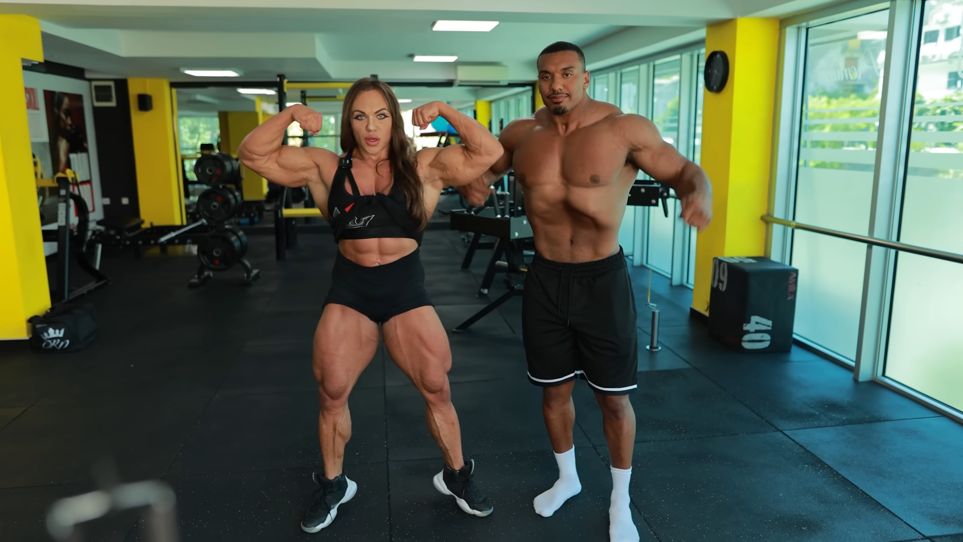 She doesn’t look human… she looks superhuman – she’s superwoman