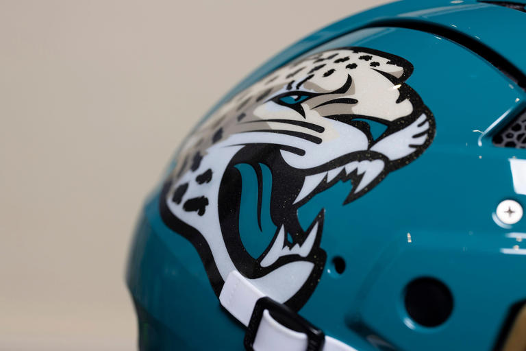 Jaguars to unveil new alternate uniform in Week 8 vs. Colts