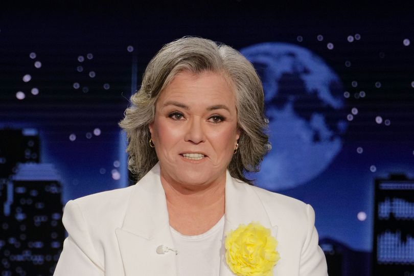Rosie O'Donnell shares humiliating picture of Donald Trump after he ...