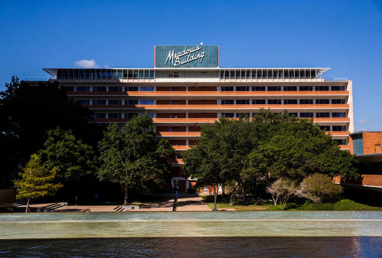 Dallas' landmark Meadows Building sells to local buyer with million ...