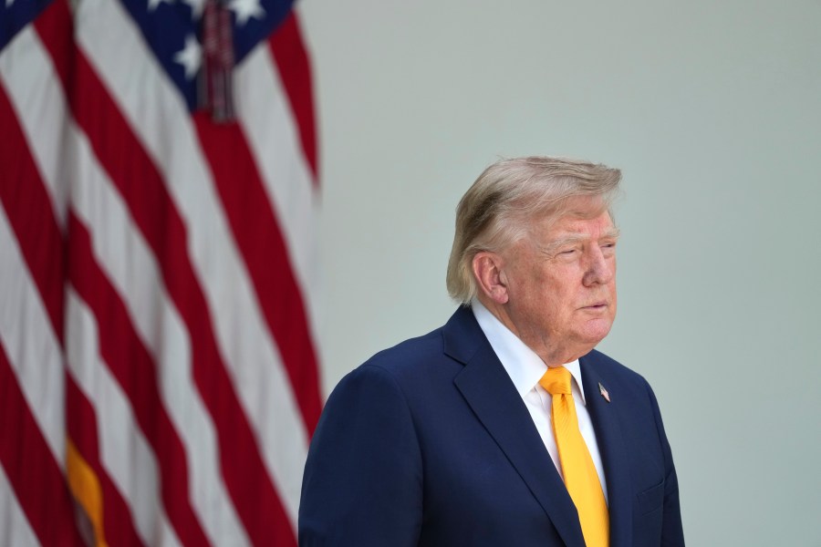 Trump proposal would pay some parents to stay home with children: Report