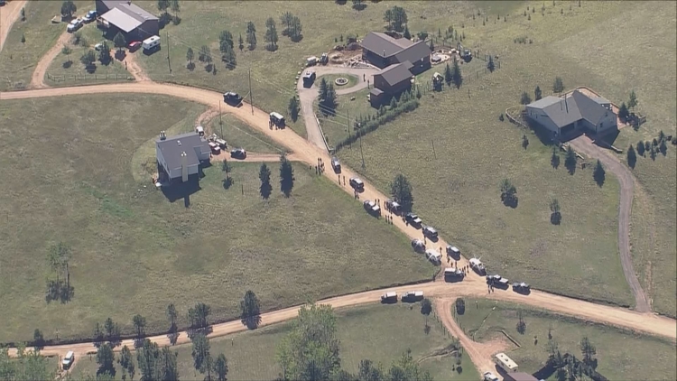 Suspect dead after 2 Colorado troopers shot near Woodland Park