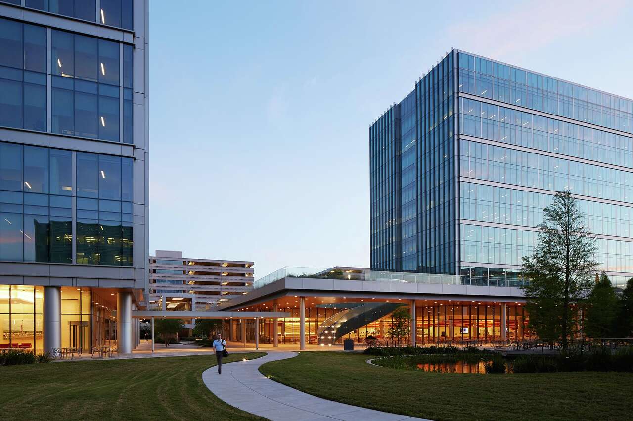 Shell puts longtime US headquarters on the market for $325 million as it shrinks Houston footprint
