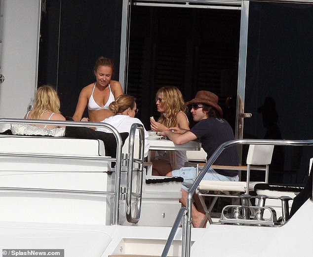 Photos that sparked rumors: James Blunt with Hayden Panettiere in 2009