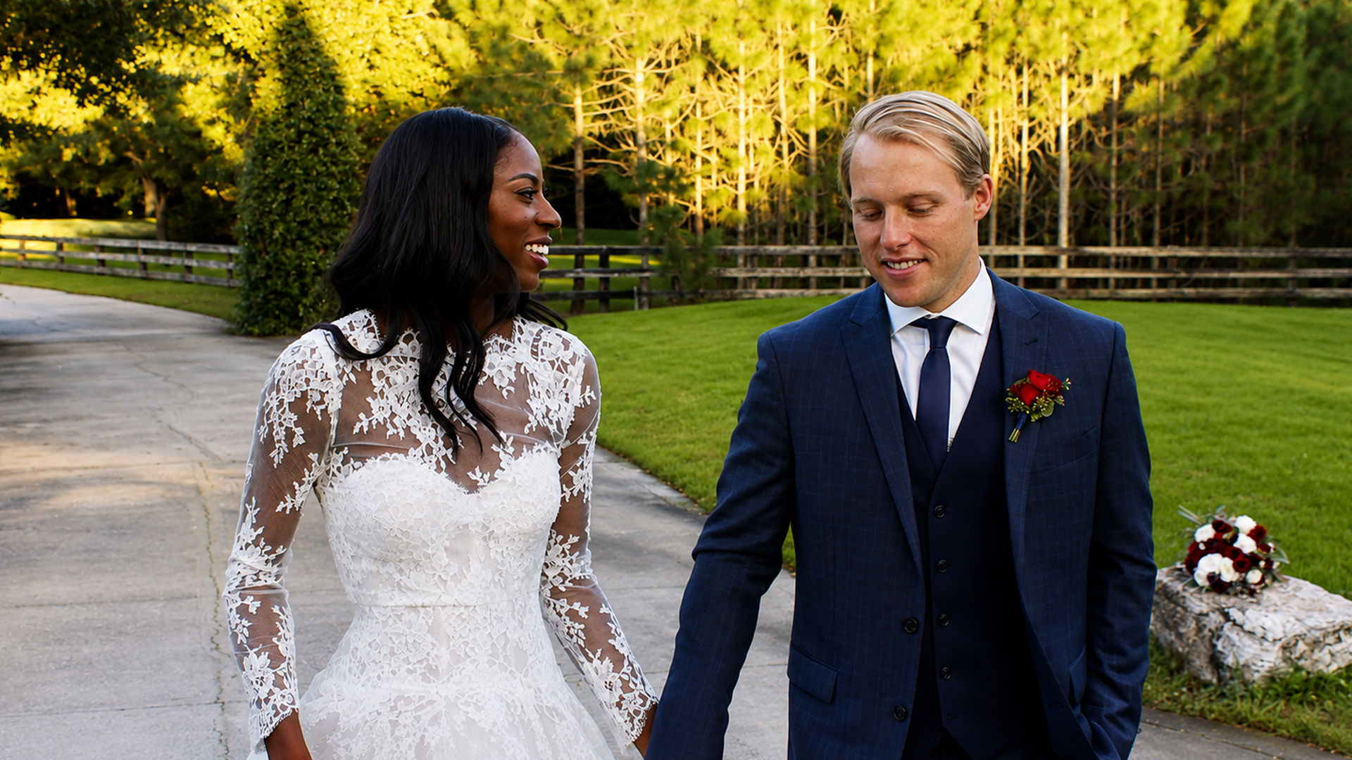 Florida rustic wedding features romantic vows and meaningful love promises