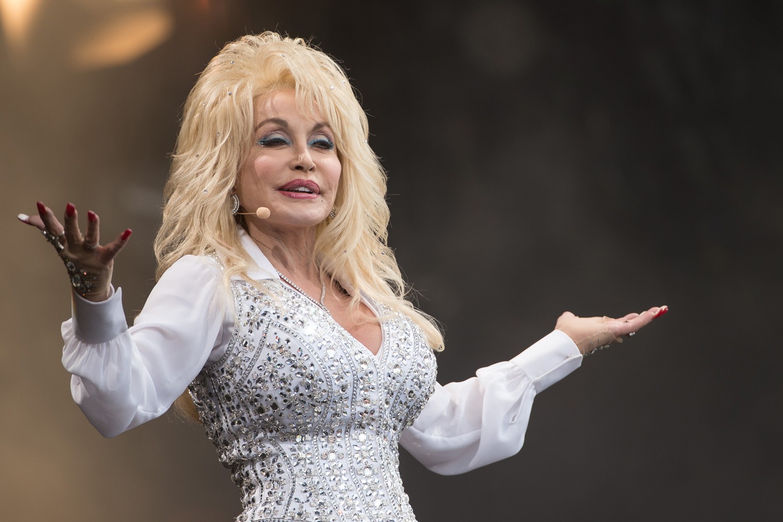 dolly-parton-s-final-message-to-fans-was-filled-with-hope