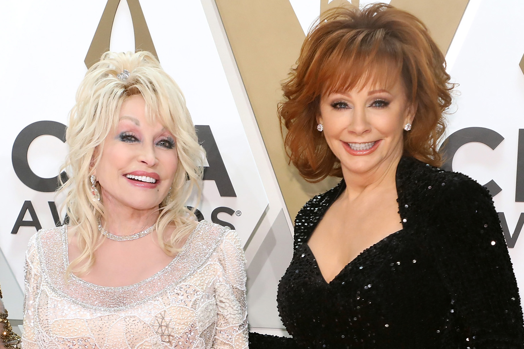 Reba McEntire first met Dolly Parton in the most unforgettable way in 1977