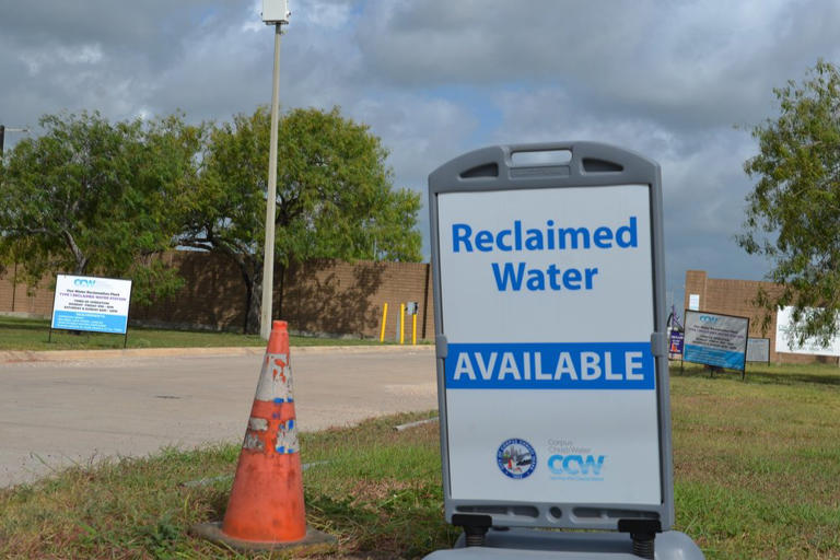 Despite relief for drought-stricken Corpus Christi, residents change ...