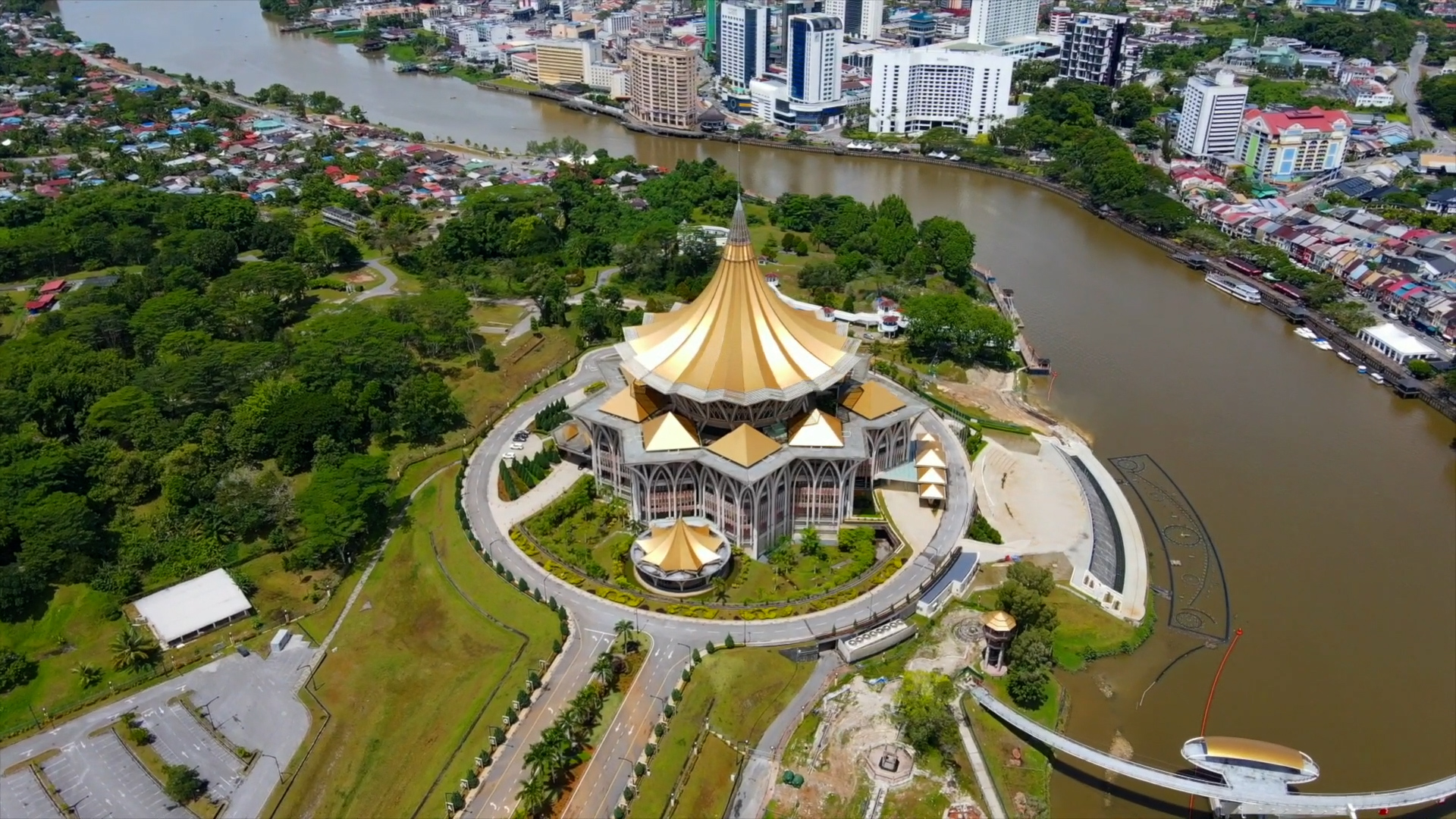 Exploring Malaysia's wonders from above: From Kuala Lumpur to Kelambu Beach