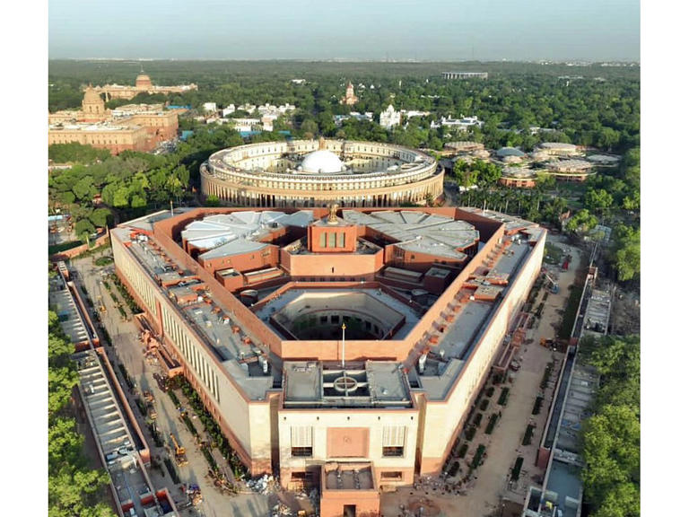 Uproar at Parliamentary Home Affairs panel over NEET-UG protest lathicharge
