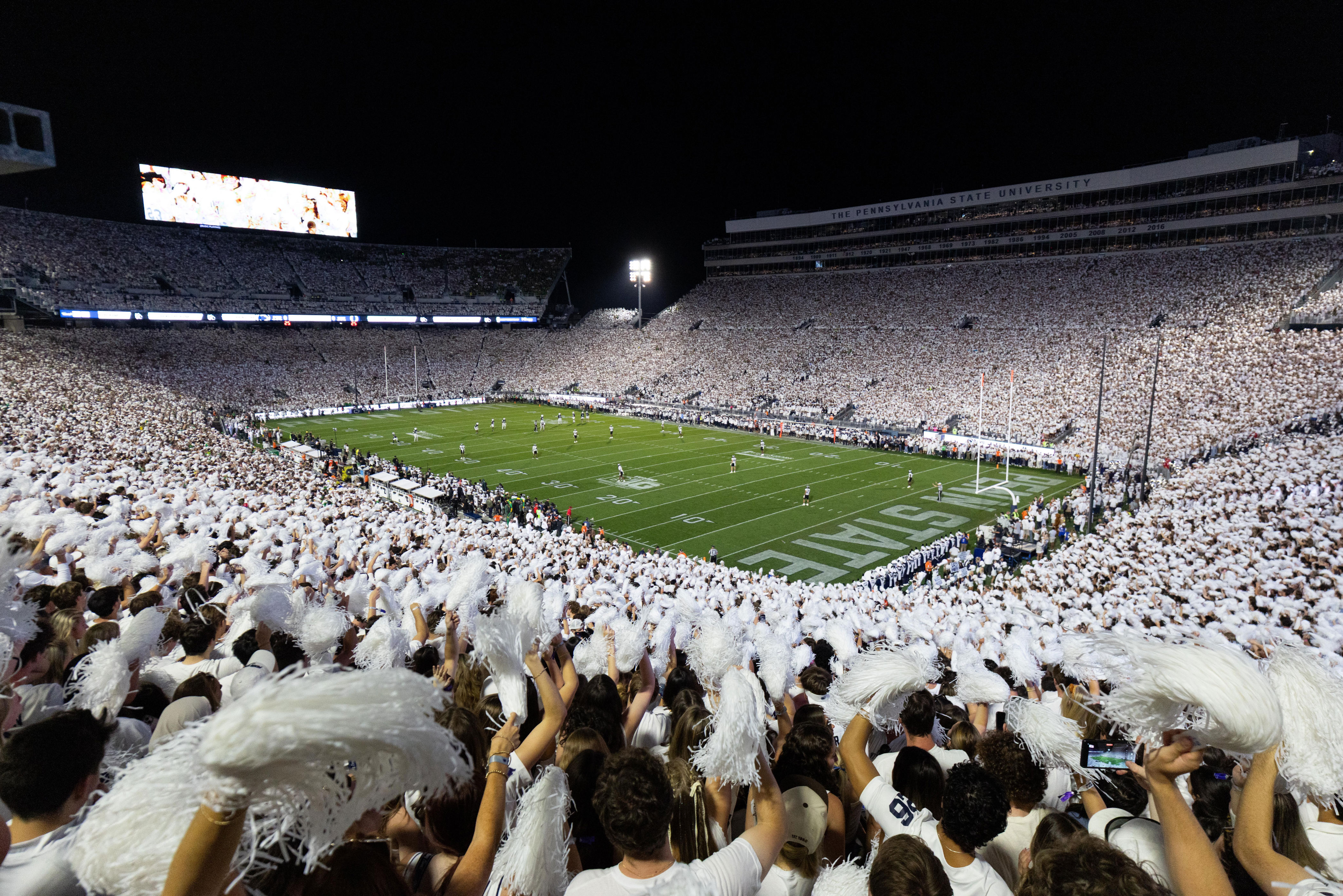 Penn State-USC white out clash set for primetime on NBC