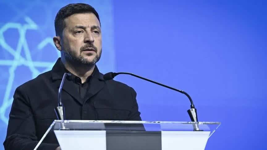 Tổng thống Ukraine tiết lộ đã nhận được cái gật đầu của Anh và Pháp để sản xuất vũ khí nóng, Nga phản ứng gắt