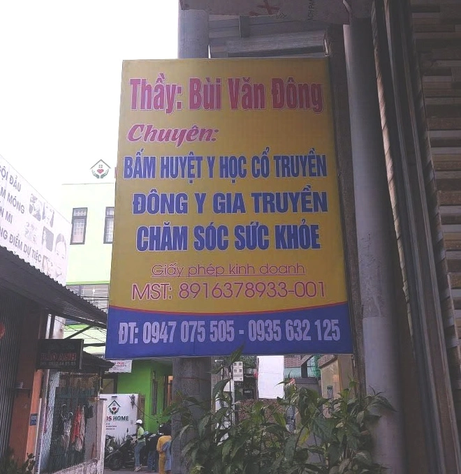 Chữa bệnh như 'thần y': Khi thầy Đông bấm huyệt