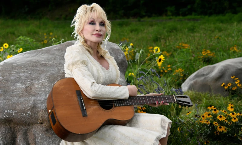 Huyền thoại Dolly Parton 'I will always love you' mất vì ung thư