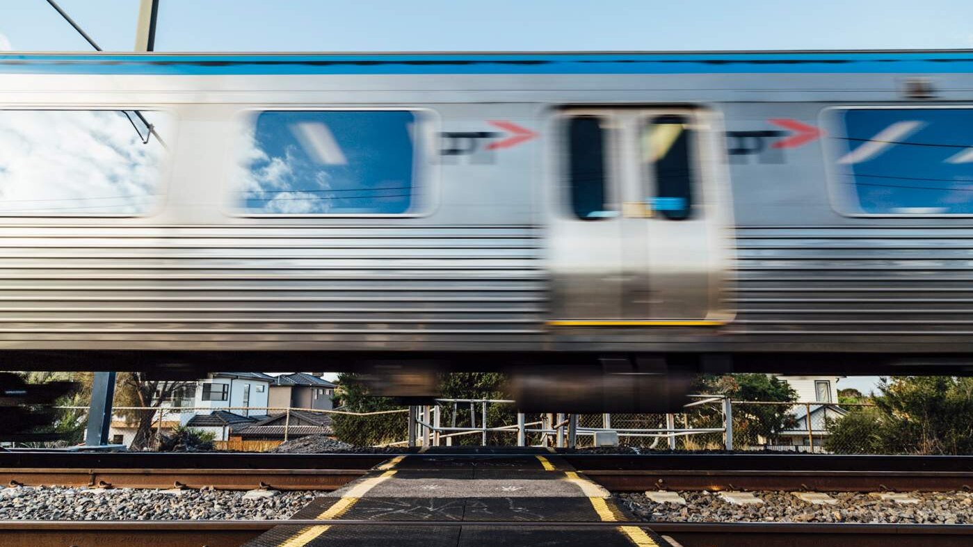Suburban rail loop report by Victorian auditor-general reveals secret transport fare hike