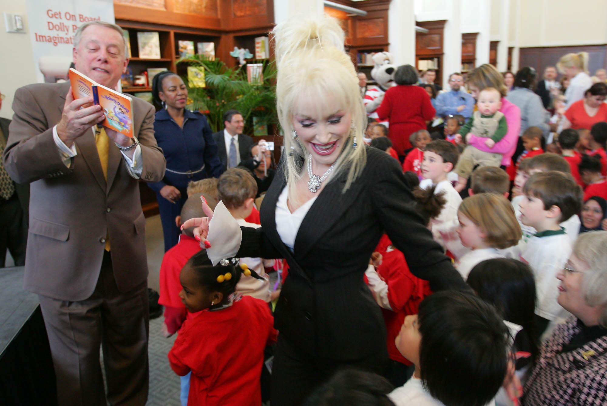 dolly-parton-s-impact-remembered-as-tri-state-radio-station-fields