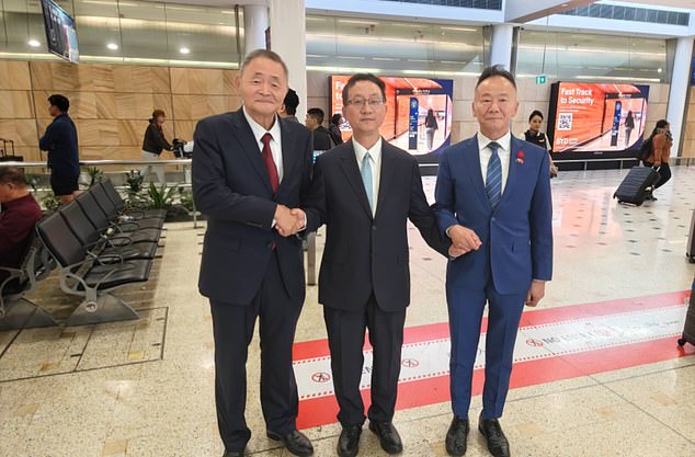 China's new ambassador issues warning after landing in Sydney and ...