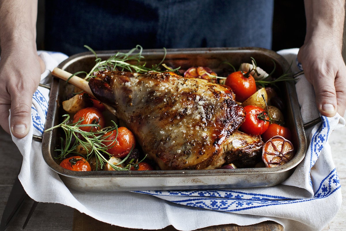 3 Greek-inspired recipes to bring the holiday home