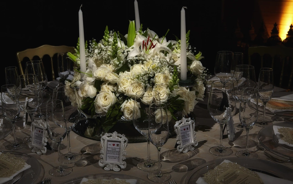 wedding-decor-ideas-that-feel-personal-and-stylish