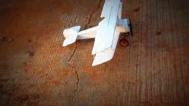 First flight of a Sopwith Camel RC plane