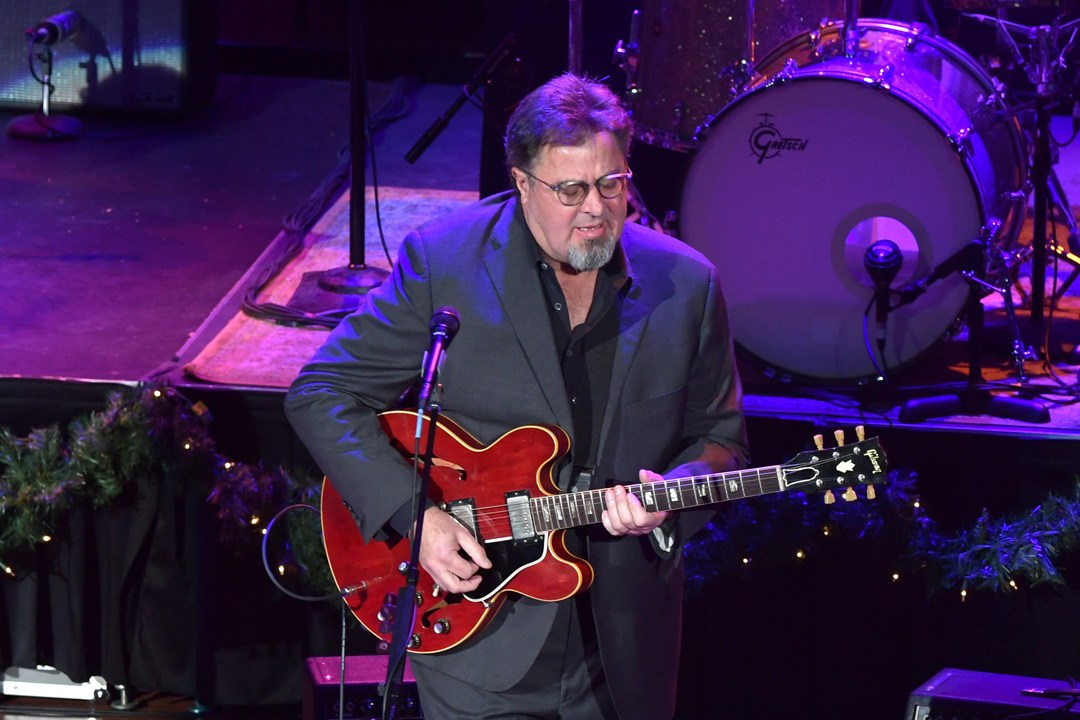 hear-vince-gill-s-stunning-final-new-verse-to-go-rest-high-on-that
