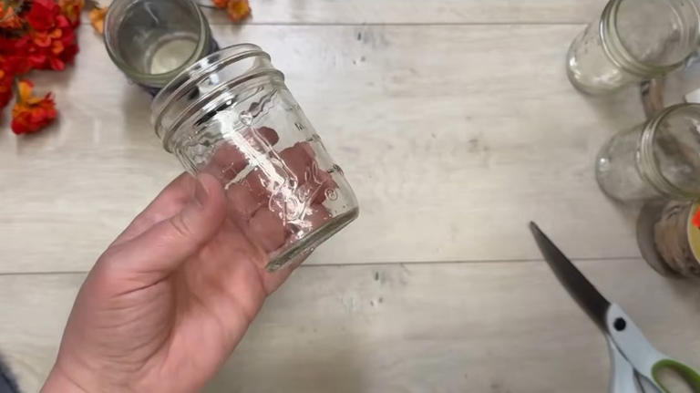 Table lamps don't have to be expensive: Try this clever DIY using old ...