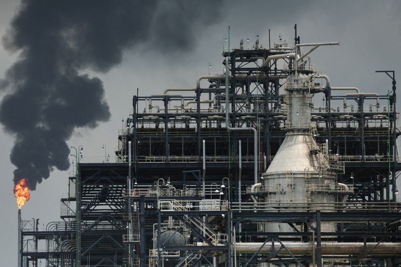 Analysis-as Nigeria's Dangote refinery nears record IPO, investors focus on oil supply costs