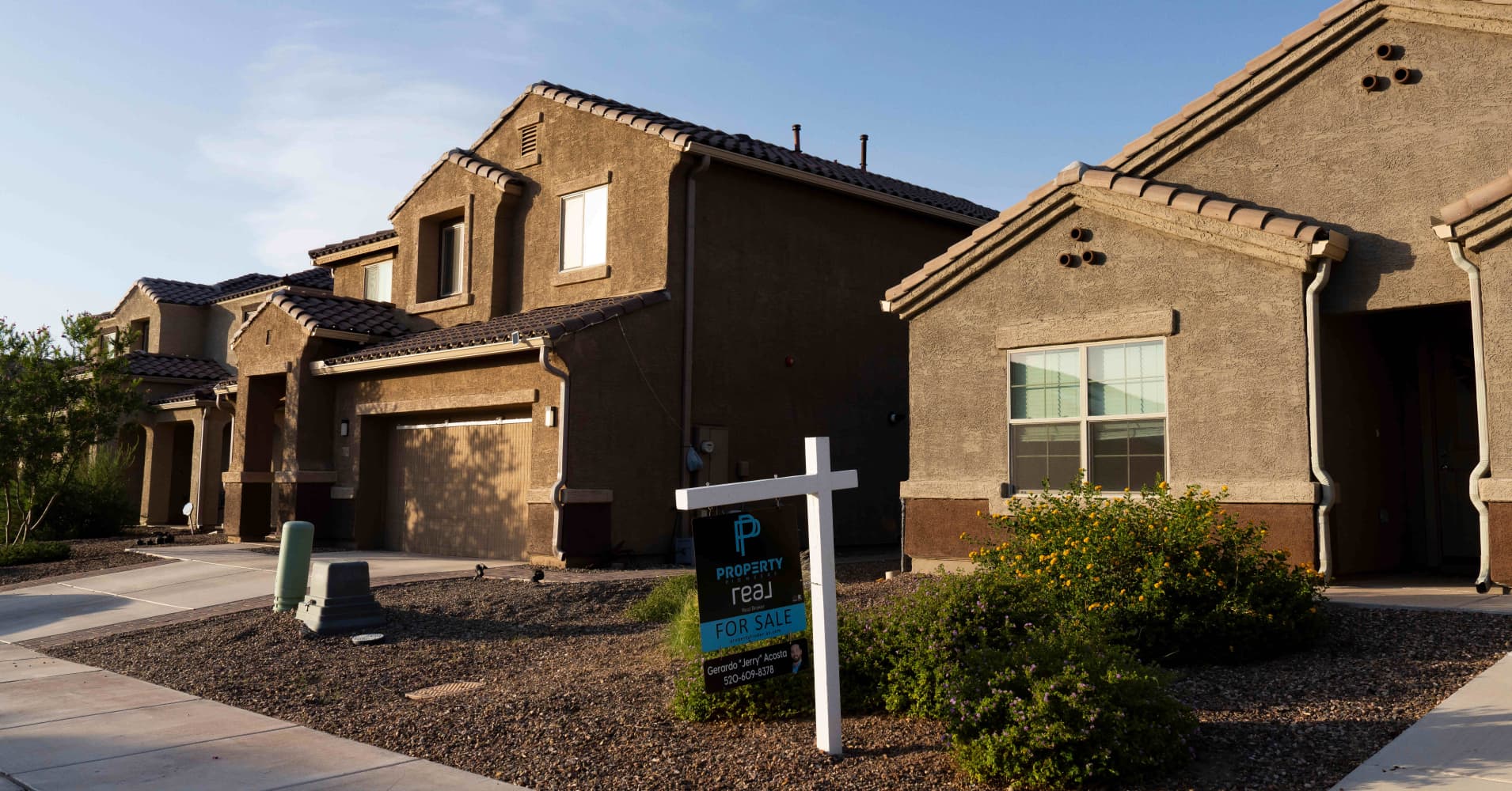 Demand for riskier mortgages rises again, along with interest rates
