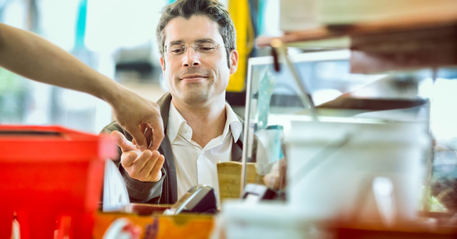 The post-penny economy: How cash rounding and credit card surcharges ...