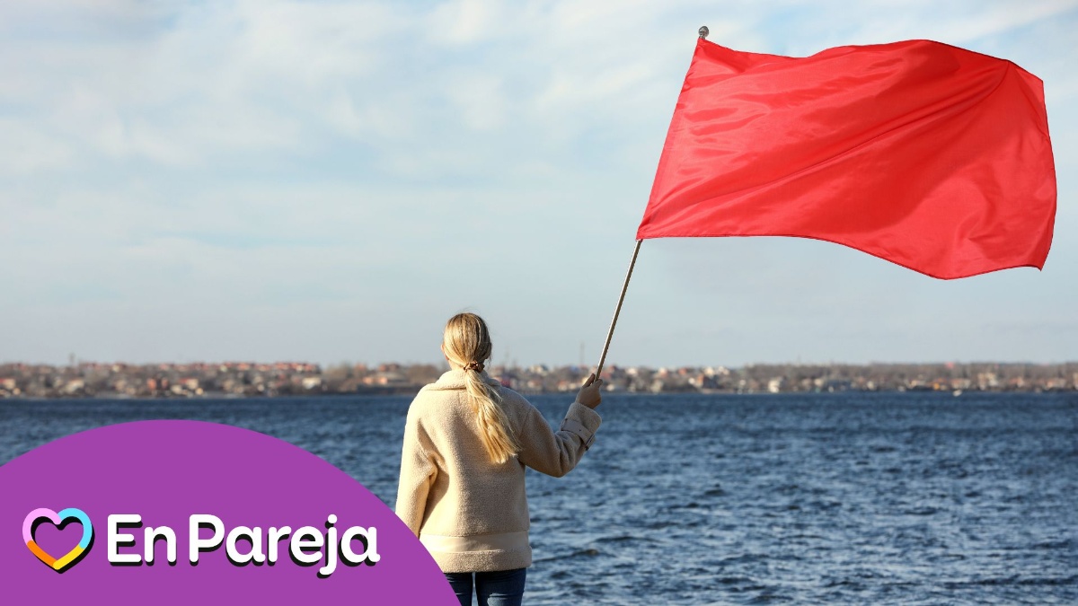 Should you walk away? 10 relationship red flags you shouldnt ignore