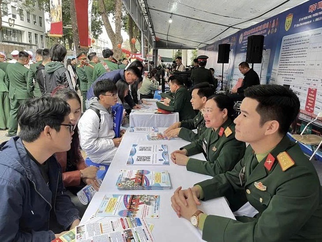 Chính thức nâng mức trợ cấp đối với sĩ quan, quân nhân nghỉ hưu