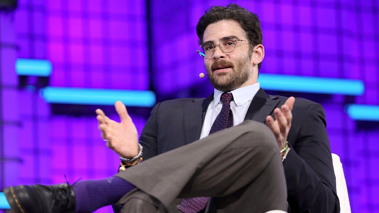 Hasan Piker defends using incendiary terms like 'inbred' or 'Zionist ...
