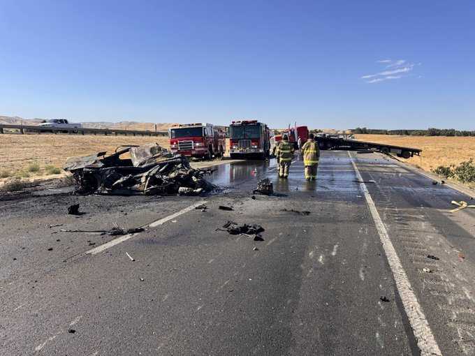 I-5 in Stanislaus County reopen after 2-vehicle crash leaves 1 injured