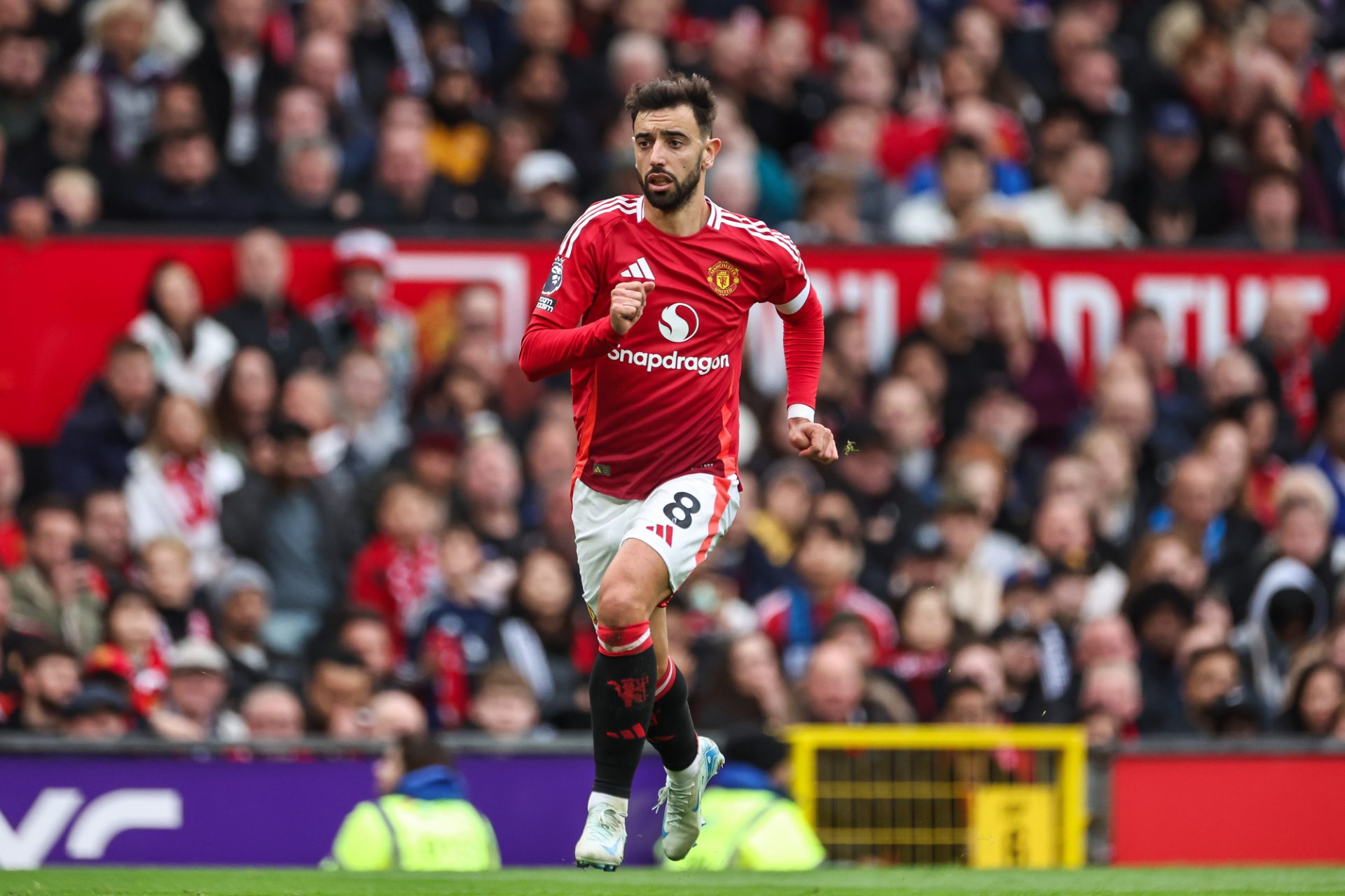Jamie Carragher brands Bruno Fernandes outburst 'awful attitude' after ...